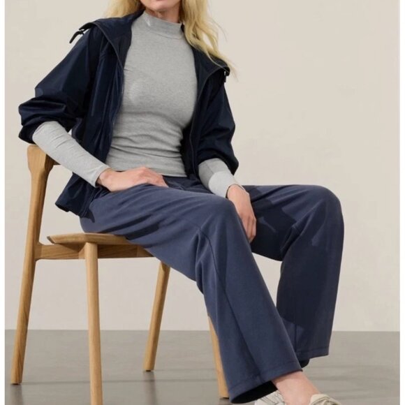 Athleta Signature Rib Mockneck Turtleneck Shirt Size Small in Color Grey Heather - Picture 5 of 12